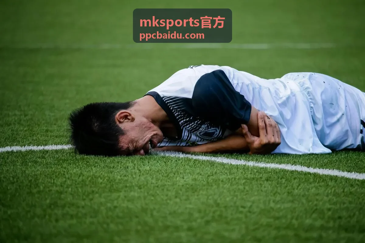mksports官方客场球迷乘坐大巴集合